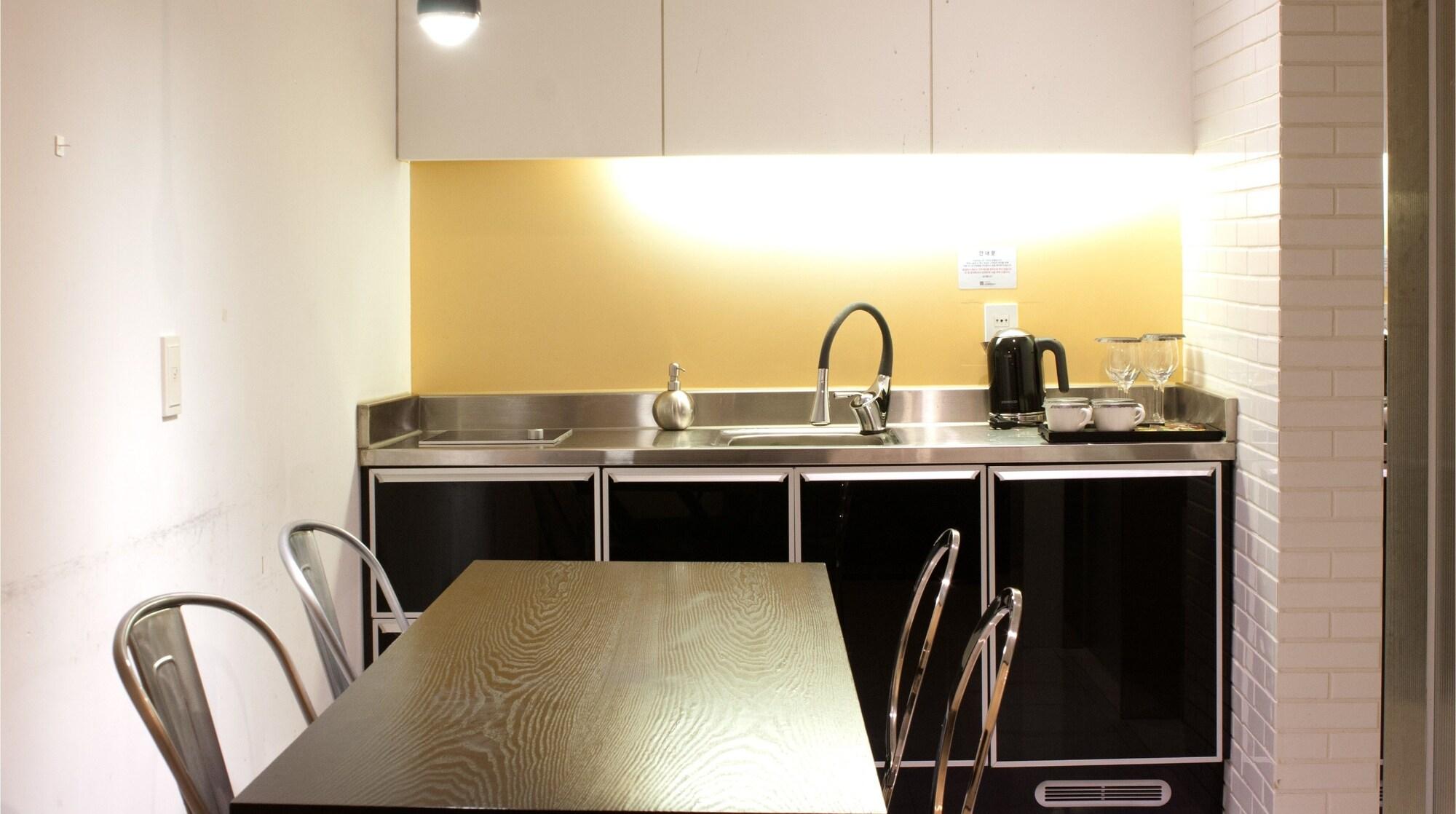 Sr Hotel Sadang Seul Zewnętrze zdjęcie